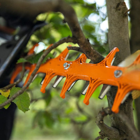 Taille-haie à batterie AP System STIHL HSA 130