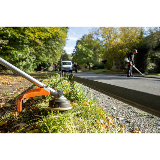 Débroussailleuse à batterie AP System STIHL FSA 135