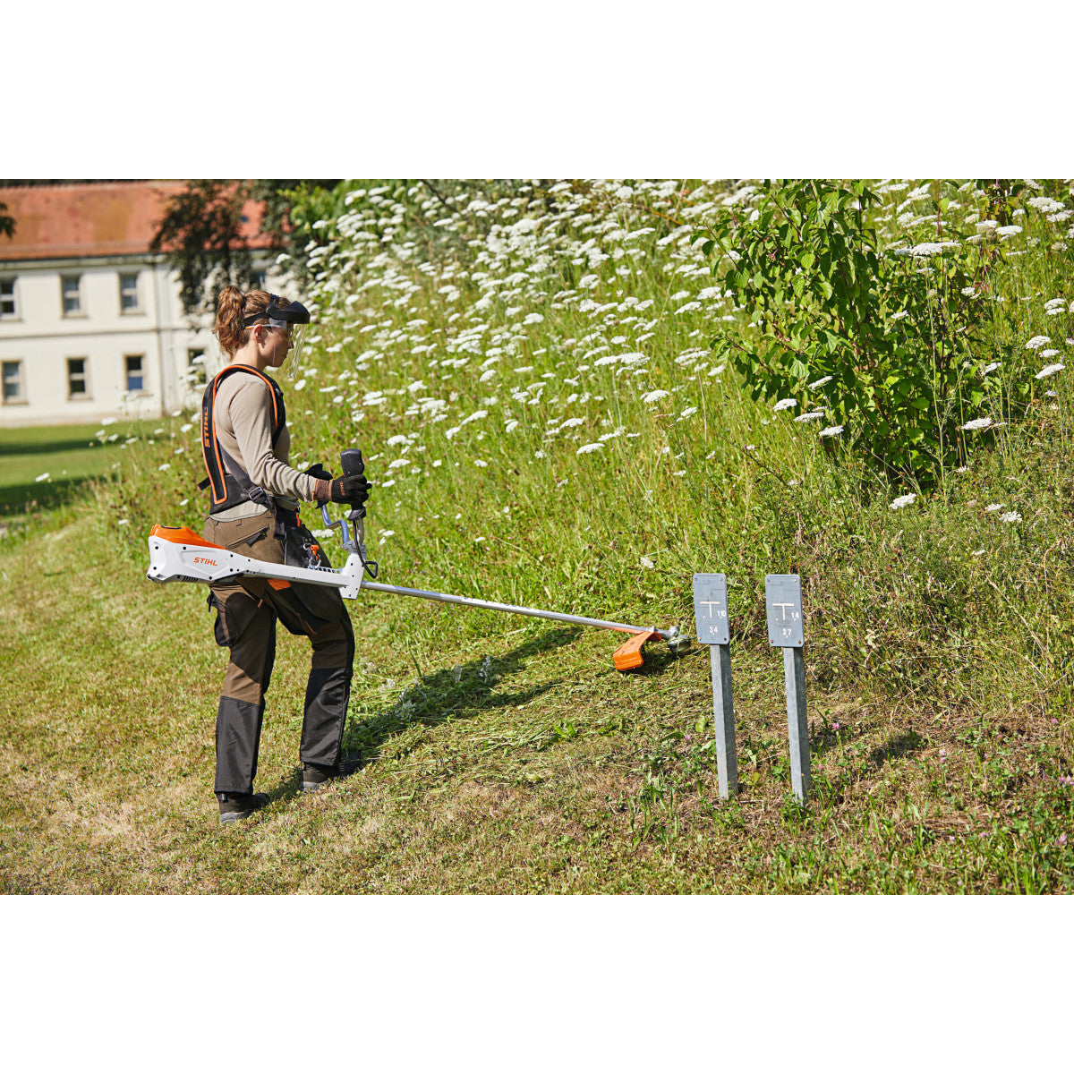 Débroussailleuse à batterie AP System STIHL FSA 135