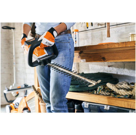 Taille-haie à batterie AK System STIHL HSA 50 Pack