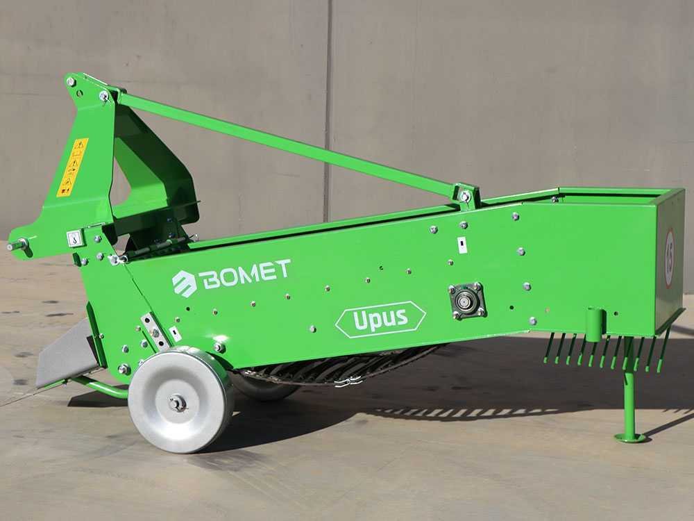 bomet upus arracheuse de pommes de terre à tapis rangée simple bomet upus arracheuse de pommes de terre à tapis rangée simple